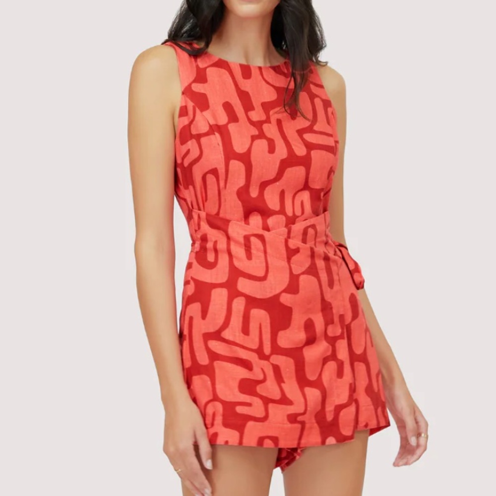 Lost and Wander sleeveless heat wave romper size xs side tie, red and coral